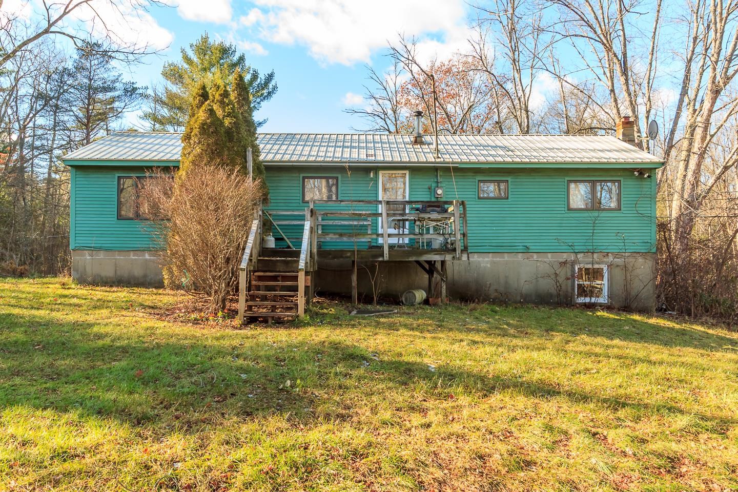 396 Dearborn Road Auburn, NH 03032 - Photo 4 of 11