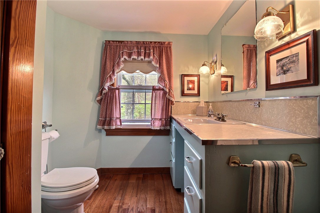 96 Kingstown Road Richmond, RI 02898 - Photo 23 of 33 Gallery Image 23
