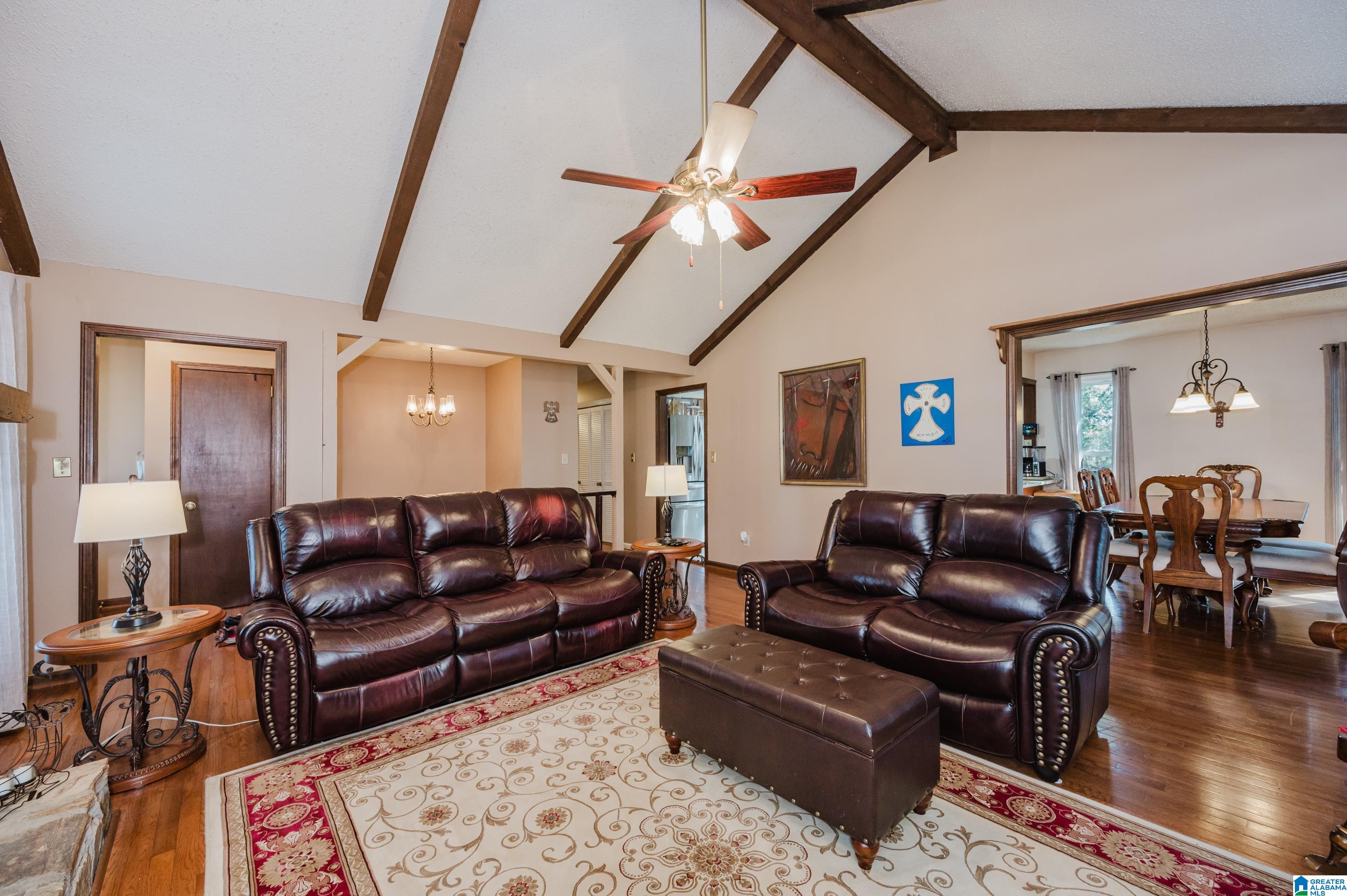 1639 Caribbean Circle Alabaster, AL 35007 - Photo 5 of 36 Gallery Image 5