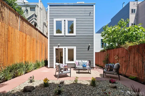 $1,298,000 | 3235 17th Street, San Francisco, CA 94110