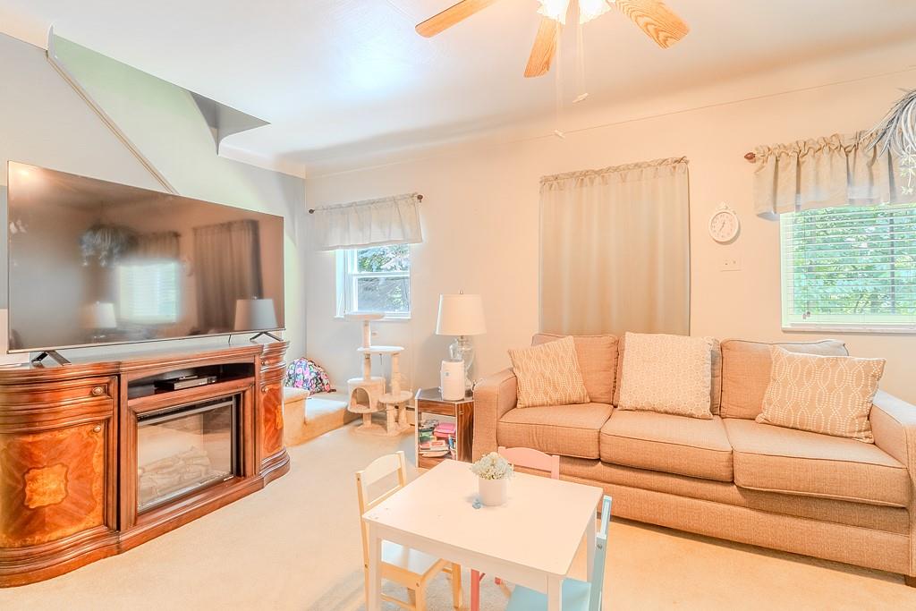 93 Semmens Street Turtle Creek, PA 15145 - Photo 11 of 22