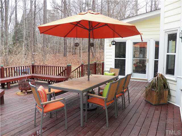 11619 Appaloosa Run East Raleigh, NC 27613 - Photo 23 of 25 Patio/Deck