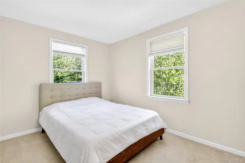 $1,299,000 | 193 Woodbury Road, Woodbury, NY 11797