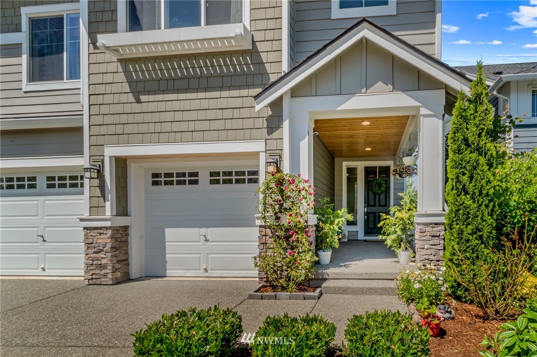3527 198th Street Southeast Bothell, WA 98012 - Photo 3 of 40 front view of a house
