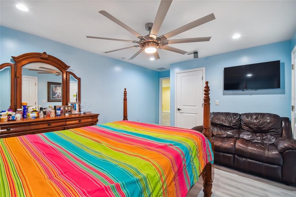 711 Eagle Lane Apollo Beach, FL 33572 - Photo 33 of 54