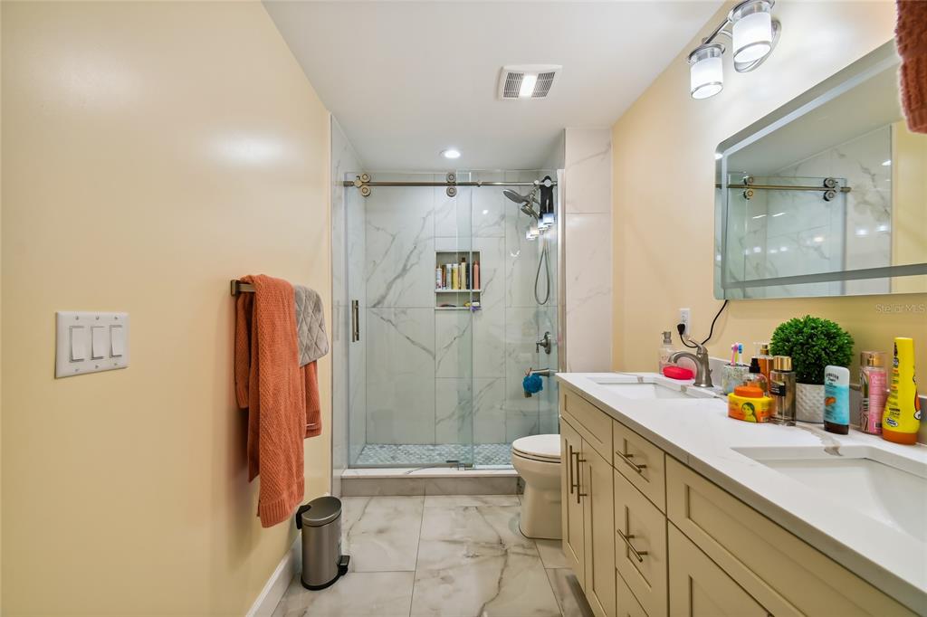 711 Eagle Lane Apollo Beach, FL 33572 - Photo 35 of 54