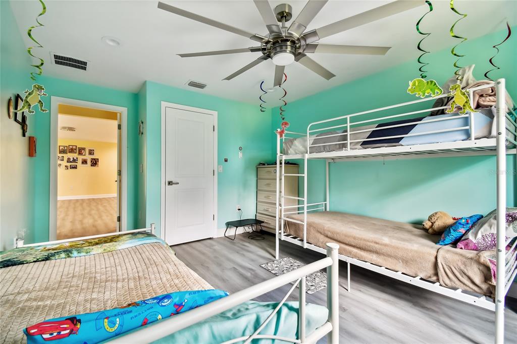 711 Eagle Lane Apollo Beach, FL 33572 - Photo 40 of 54