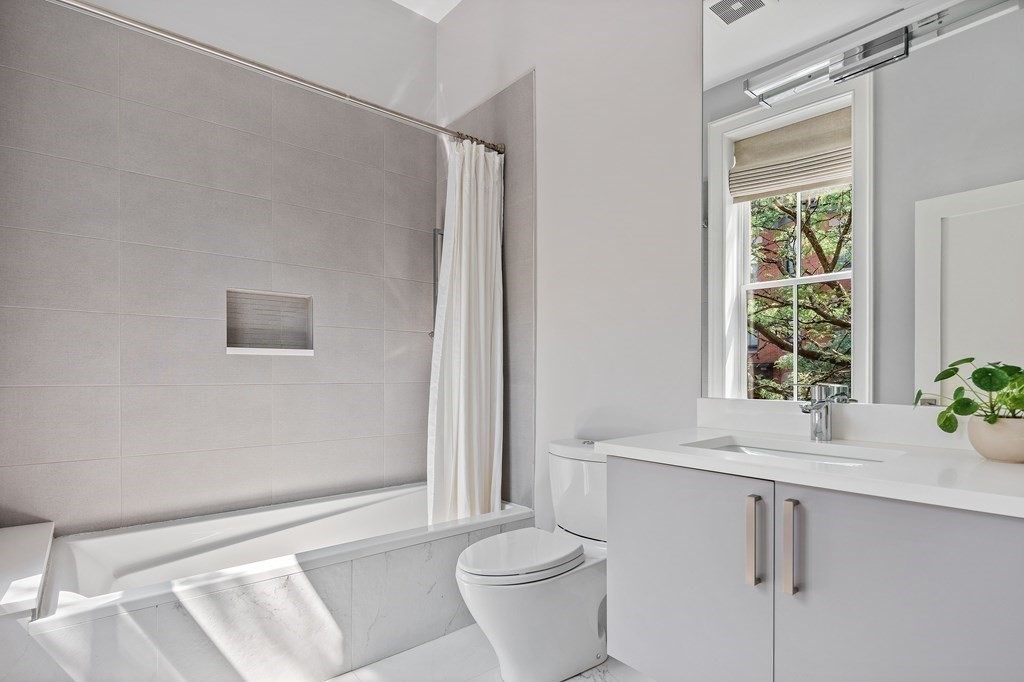 329 Shawmut Avenue, Unit 2 Boston, MA 02118 - Photo 14 of 27