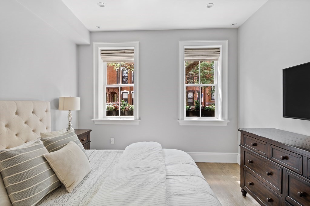 329 Shawmut Avenue, Unit 2 Boston, MA 02118 - Photo 16 of 27