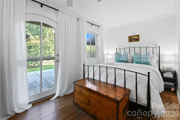 $1,795,000 | 204 Lawson Street, Hot Springs, NC 28743