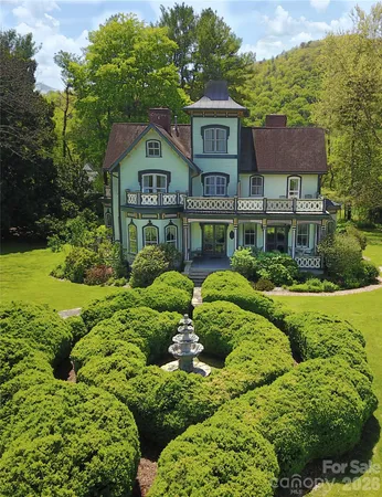 $1,795,000 | 204 Lawson Street, Hot Springs, NC 28743