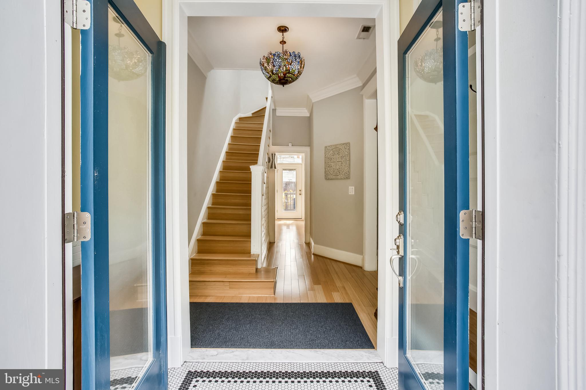 21 V Street Northeast Washington, DC 20002 - Photo 2 of 63