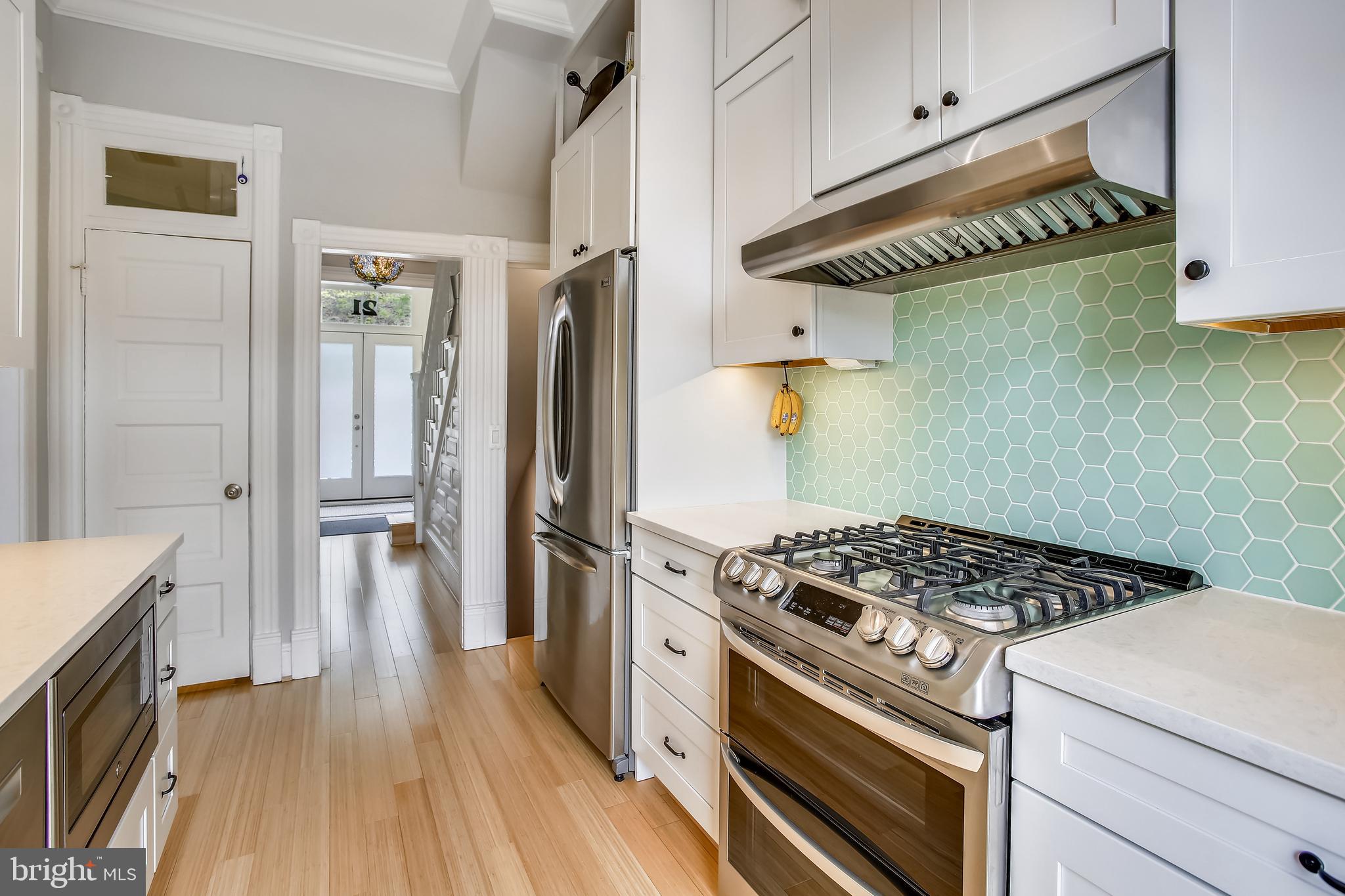 21 V Street Northeast Washington, DC 20002 - Photo 16 of 63