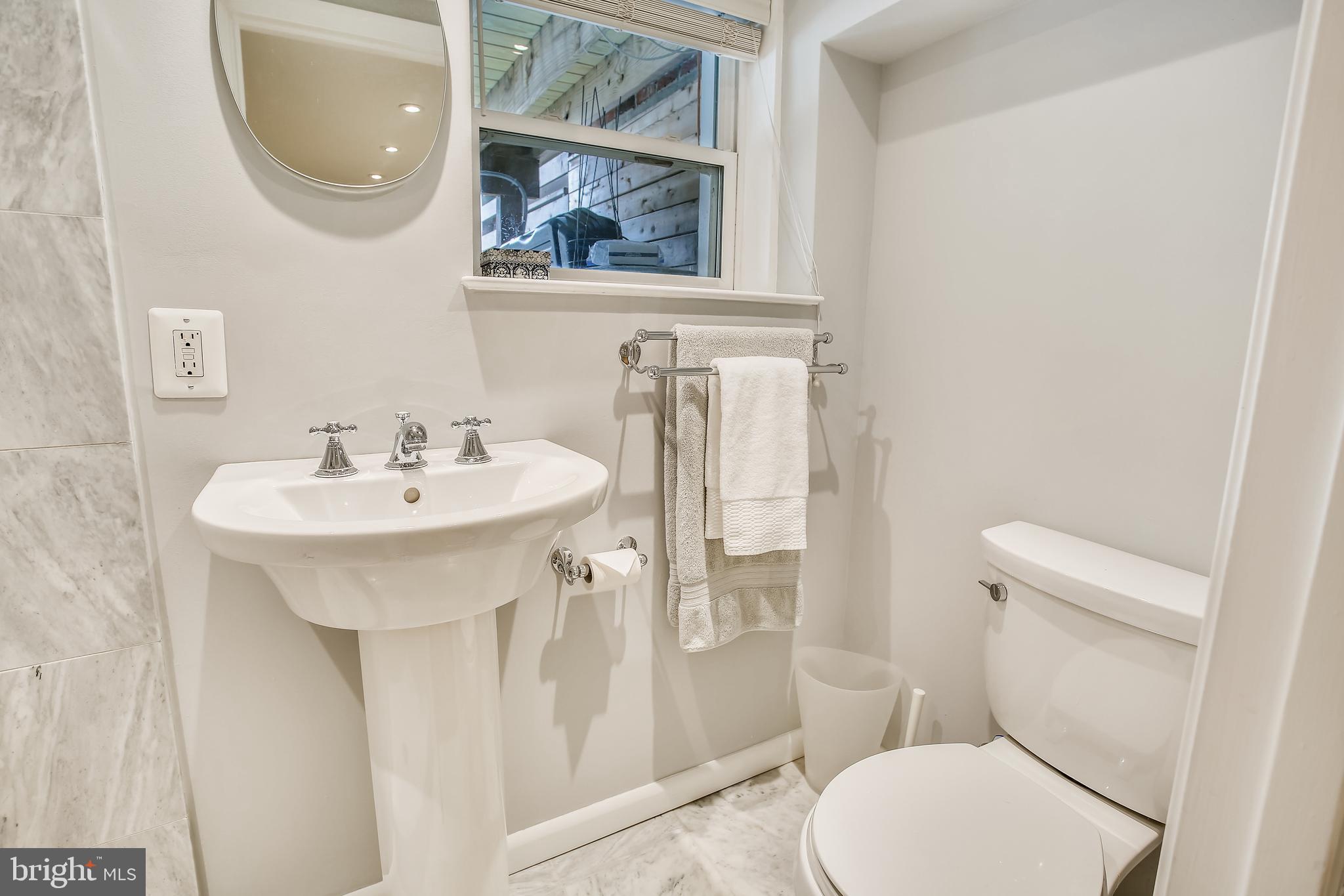 21 V Street Northeast Washington, DC 20002 - Photo 46 of 63