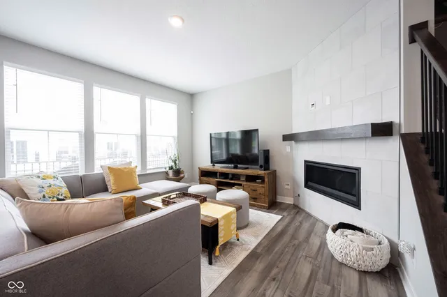 $2,800 | 13820 Tender Drive, Carmel, IN 46032