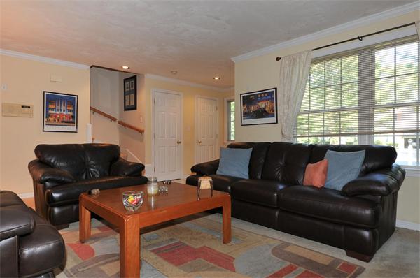 19 A Fairview Road, Unit A Framingham, MA 01702 - Photo 7 of 21 Gallery Image 7