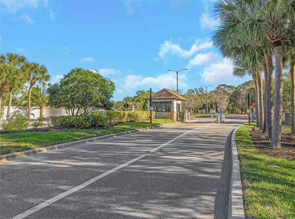 $214,000 | 122 Caryl Way, Unit 122, Oldsmar, FL 34677