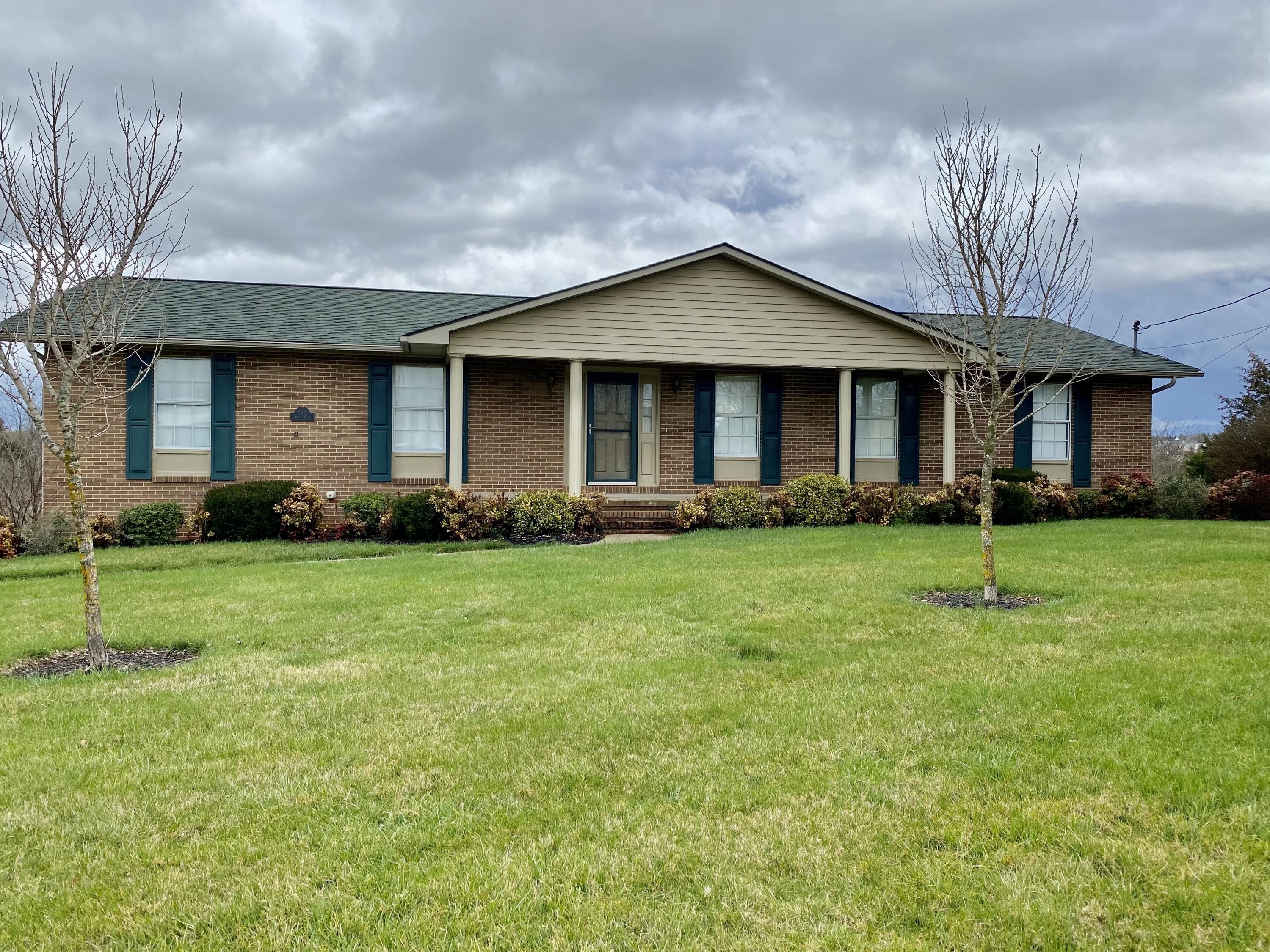 135 White Road Greeneville, TN 37745 - Photo 1 of 52 IMG_2634