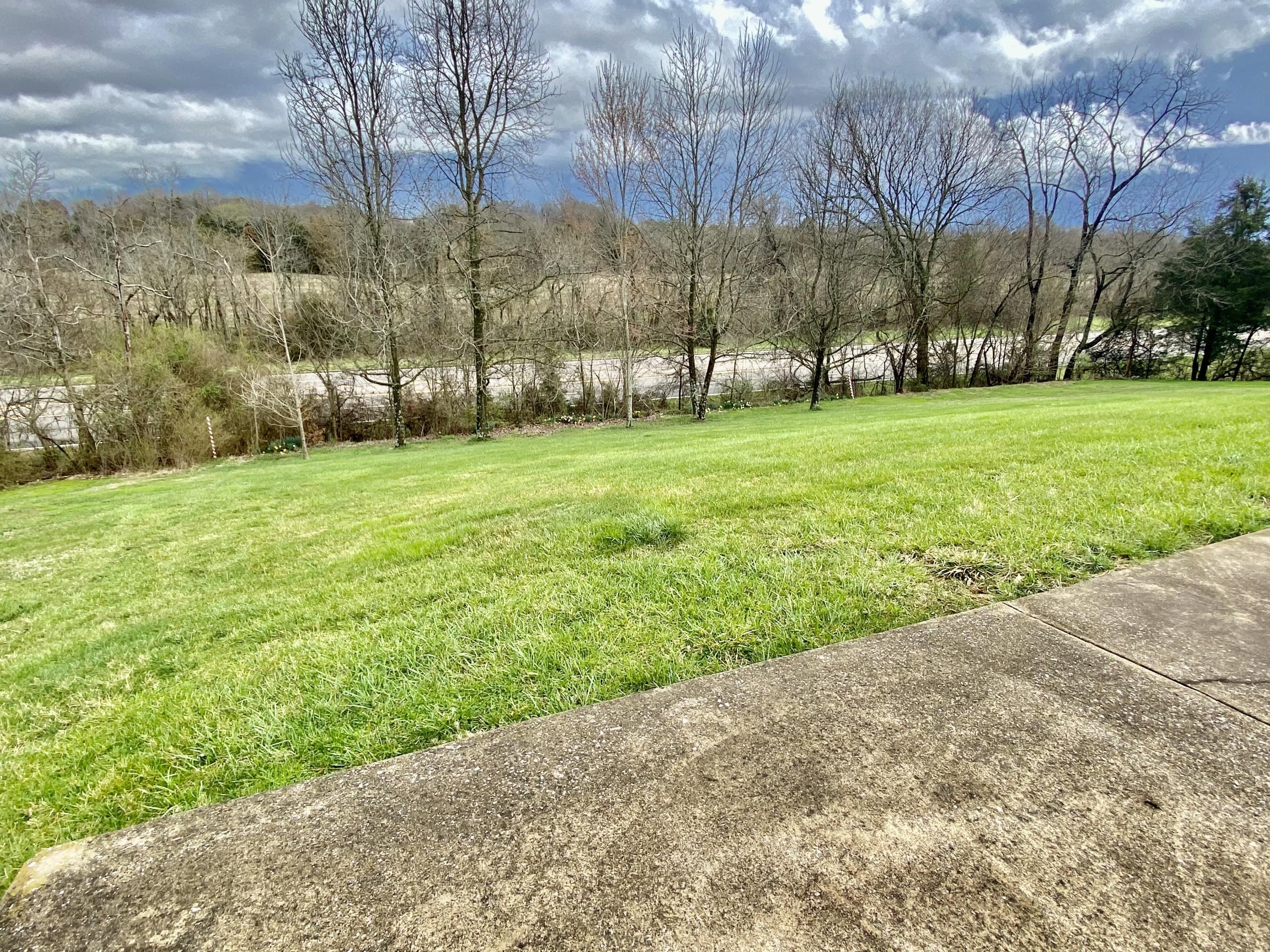 135 White Road Greeneville, TN 37745 - Photo 32 of 52 IMG_2639