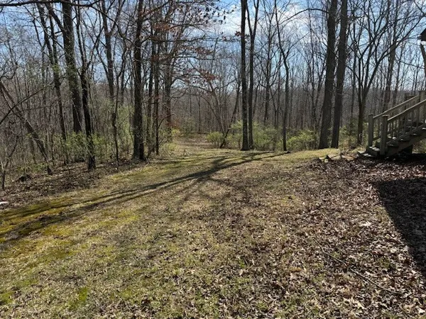 $275,000 | 18 Sawmill Road, Carbondale, IL 62902