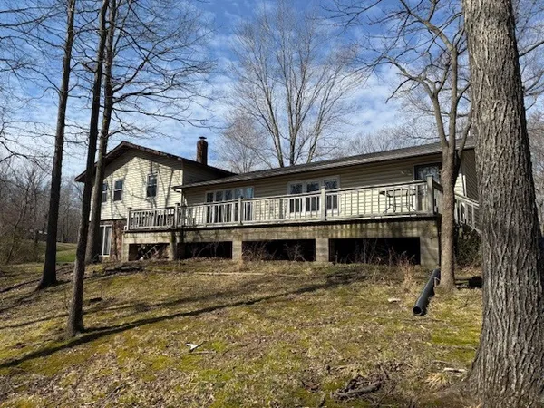 $275,000 | 18 Sawmill Road, Carbondale, IL 62902