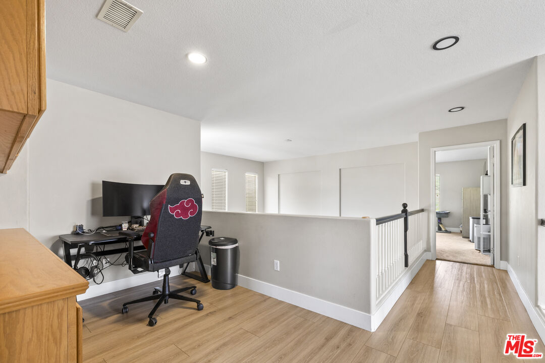 20509 Bergamo Way Porter Ranch, CA 91326 - Photo 16 of 32