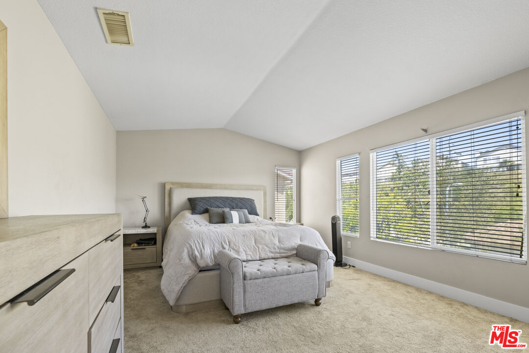 20509 Bergamo Way Porter Ranch, CA 91326 - Photo 17 of 32