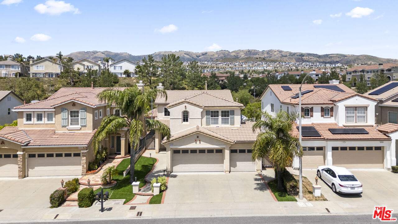 20509 Bergamo Way Porter Ranch, CA 91326 - Photo 28 of 32