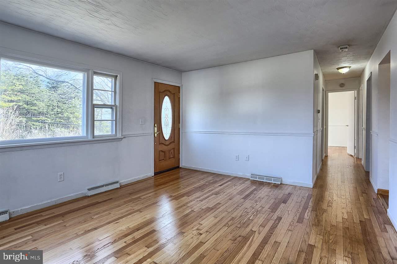 920 Longs Gap Road Carlisle, PA 17013 - Photo 11 of 19 Gallery Image 11