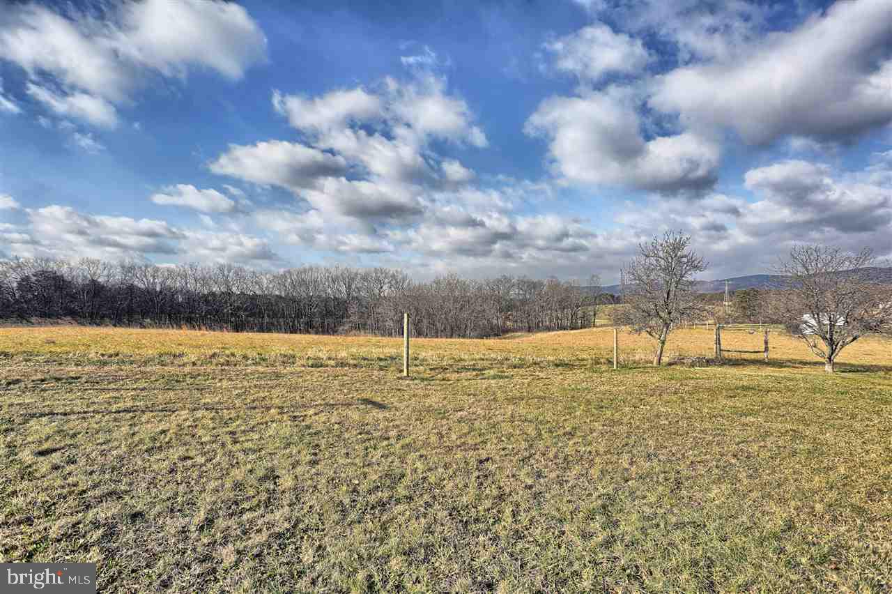 920 Longs Gap Road Carlisle, PA 17013 - Photo 6 of 19 Gallery Image 6