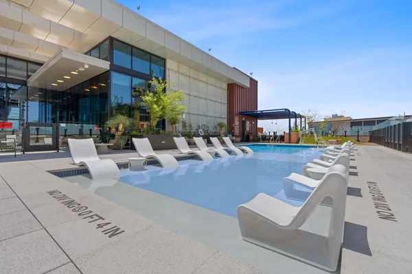 $4,000 | 84 East Avenue, Unit 2506, Austin, TX 78701