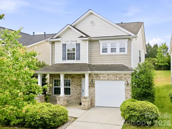 $329,900 | 13508 Glasgow Green Lane, Charlotte, NC 28213