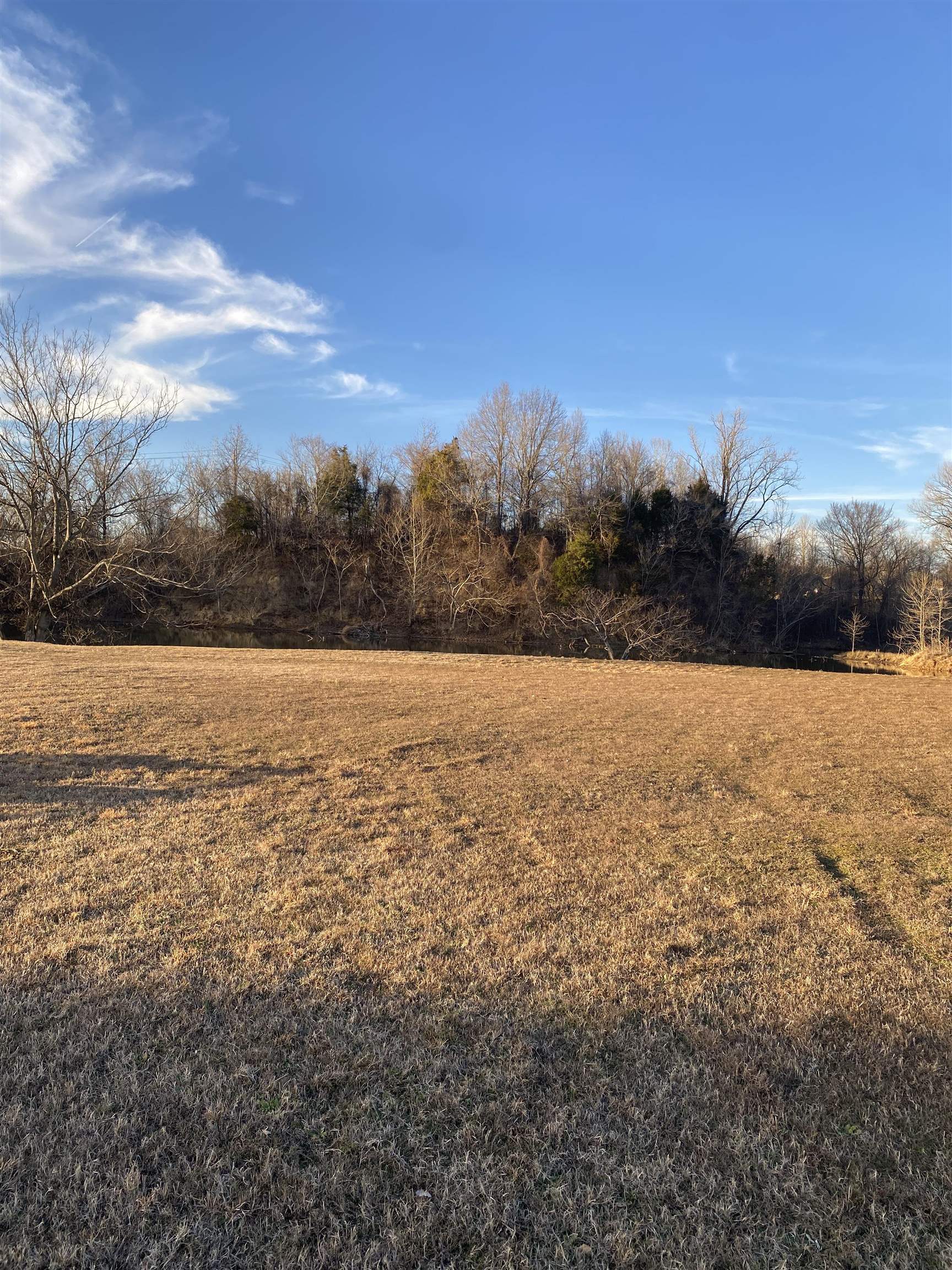 614 Emerald View Way Memphis, TN 38109 - Photo 11 of 15 a view of an ocean and beach
