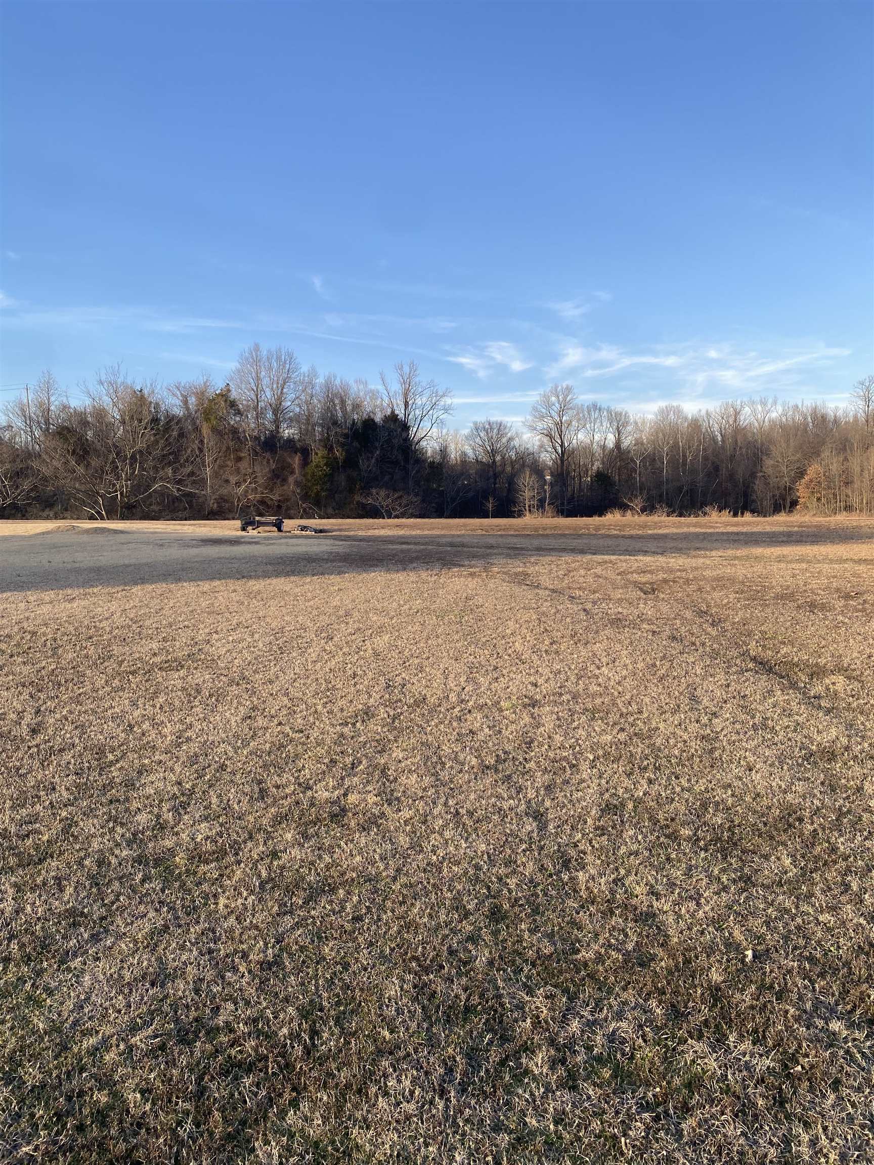 614 Emerald View Way Memphis, TN 38109 - Photo 10 of 15 a view of an ocean