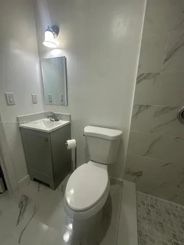 $1,720 | 2753 West 68th Place, Hialeah, FL 33016