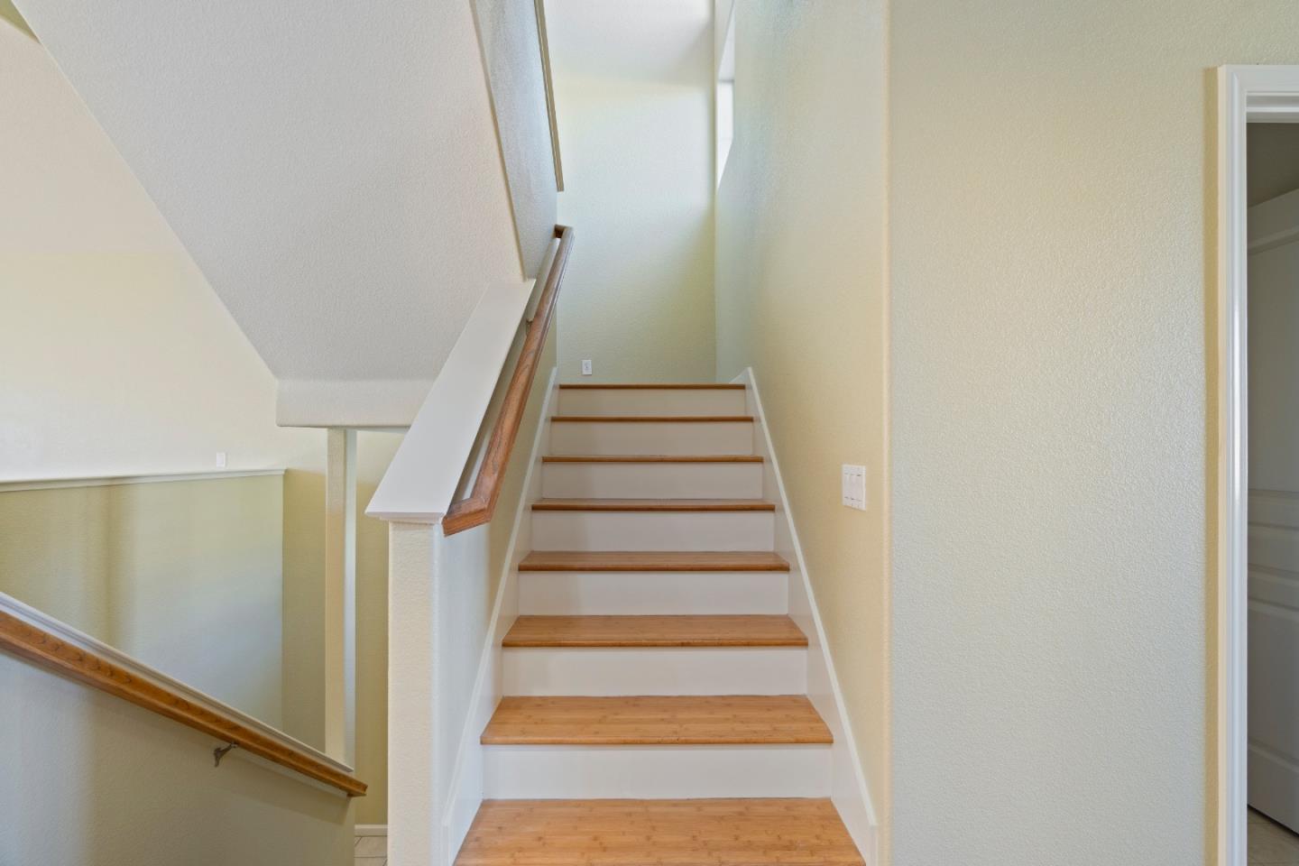 757 Roble Street Watsonville, CA 95076 - Photo 17 of 34