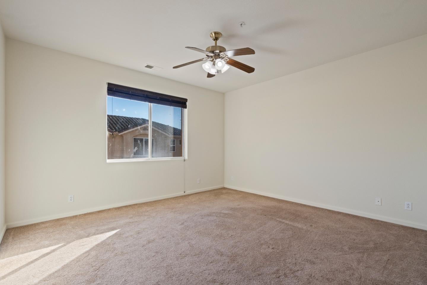 757 Roble Street Watsonville, CA 95076 - Photo 22 of 34