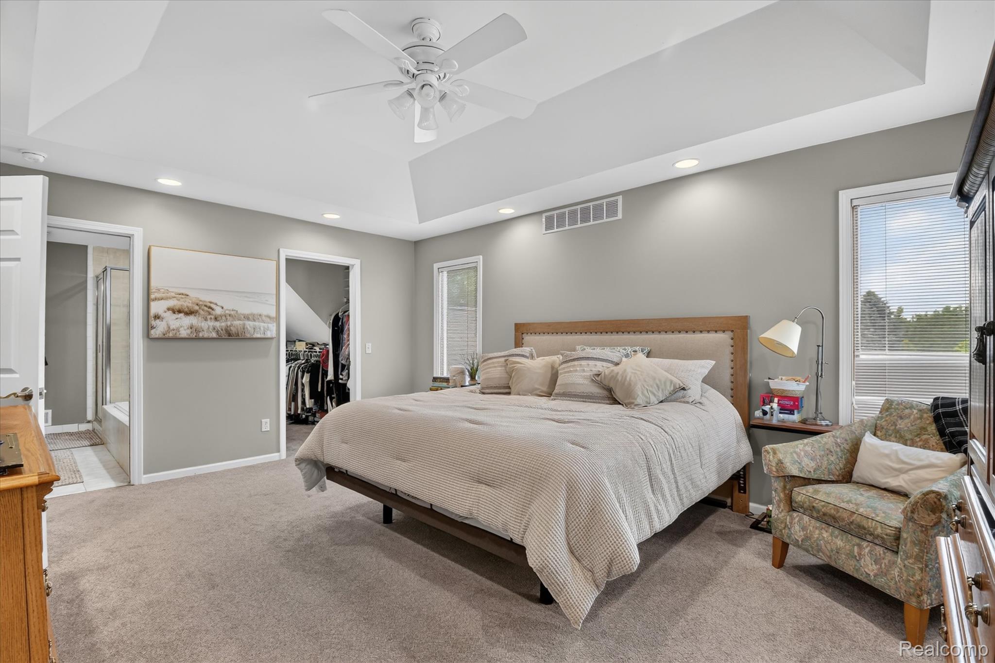 7040 McGuire Road Fenton, MI 48430 - Photo 15 of 43 27-7040-McGuire-Rd-Fenton-WindowStill.jpg