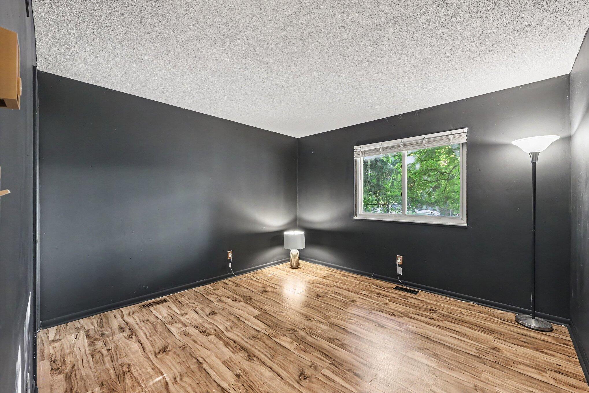 47473 Woodall Road Utica, MI 48317 - Photo 11 of 26 012_file_9015
