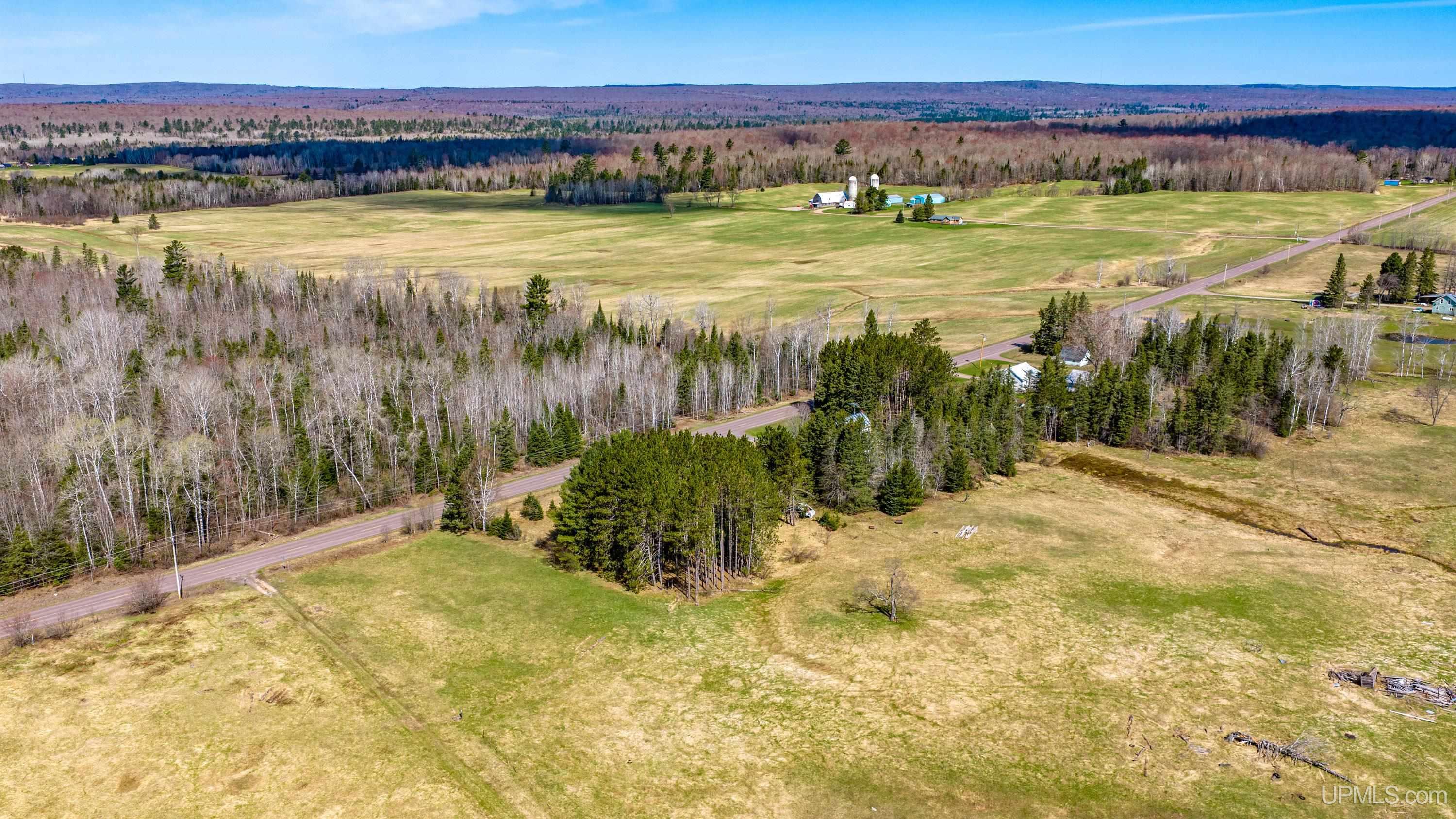 35698 Tapiola Road Chassell, MI 49916 - Photo 54 of 60