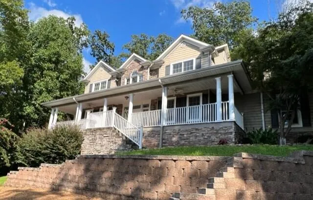 $550,000 | 459 Hutcherson Drive, Rocky Face, GA 30740