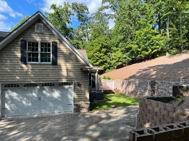 $550,000 | 459 Hutcherson Drive, Rocky Face, GA 30740