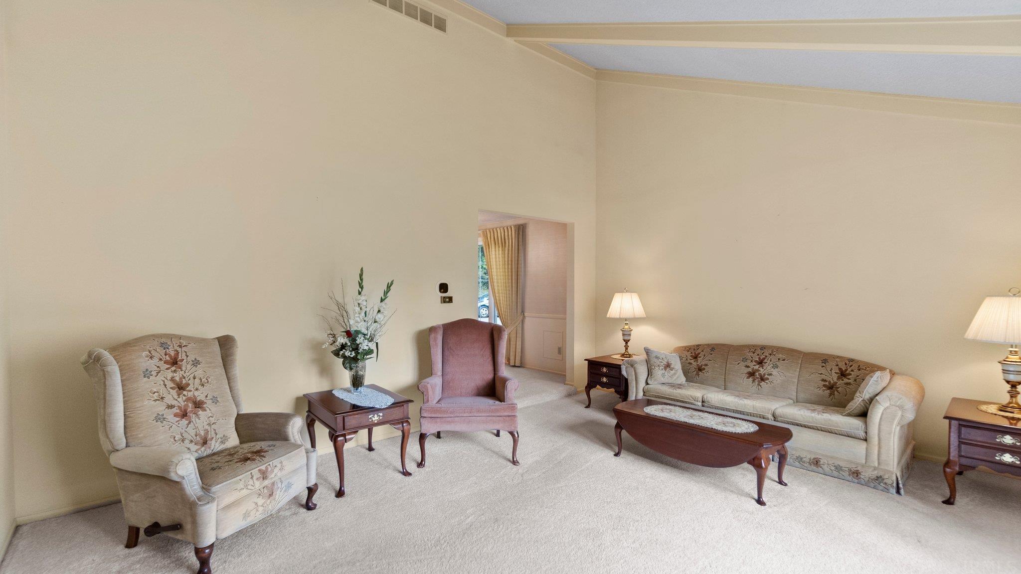 6910 Inverness Drive Fort Wayne, IN 46804 - Photo 5 of 36