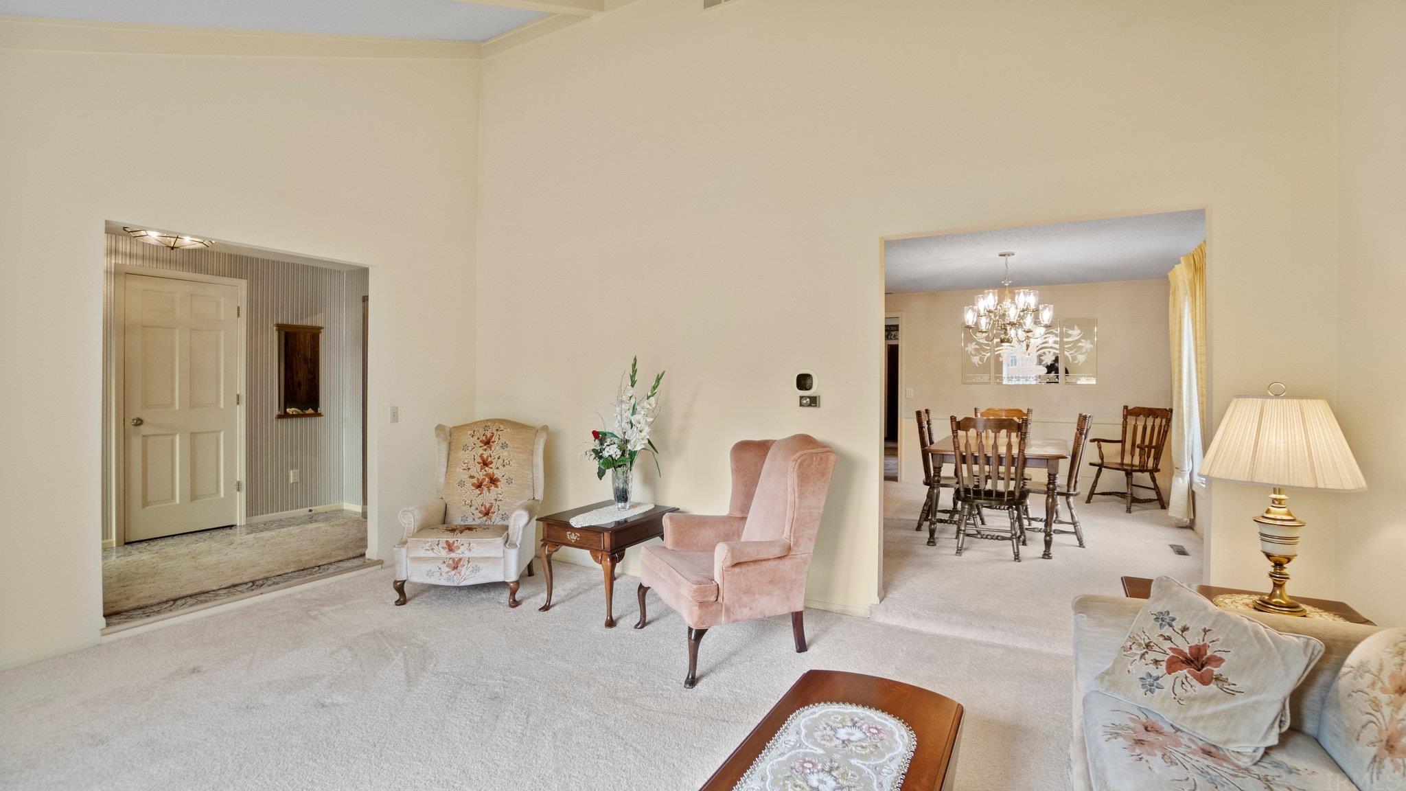 6910 Inverness Drive Fort Wayne, IN 46804 - Photo 6 of 36