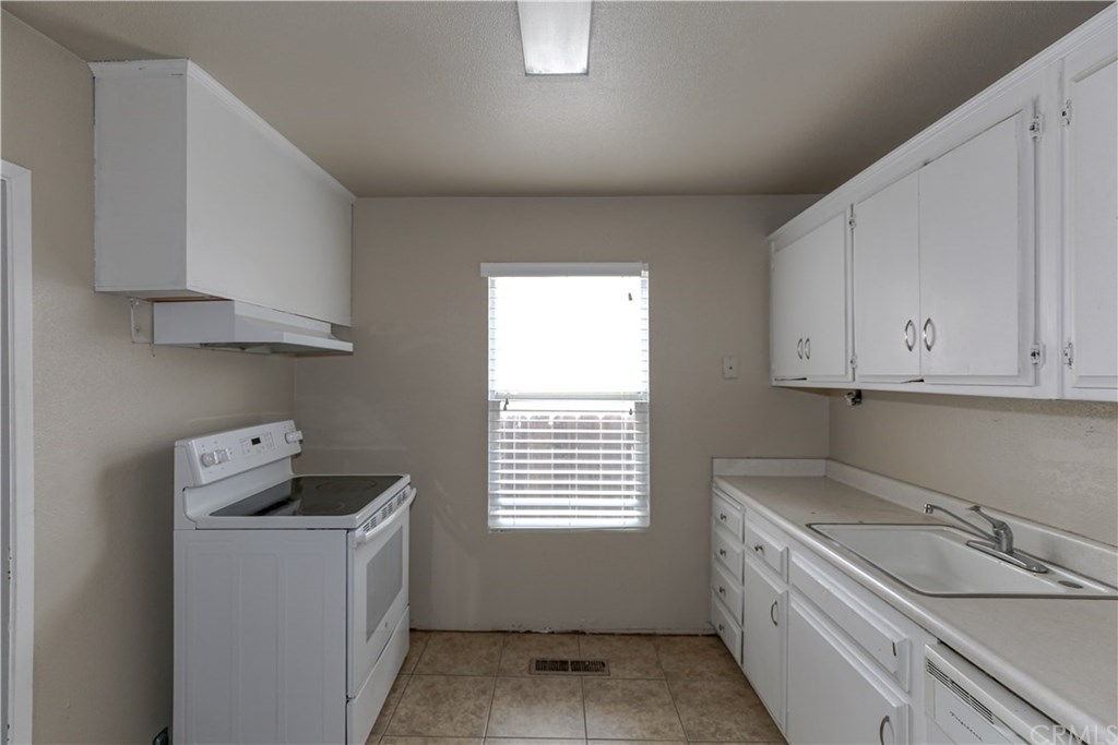 345 West 19th Street Merced, CA 95340 - Photo 17 of 42 Gallery Image 17