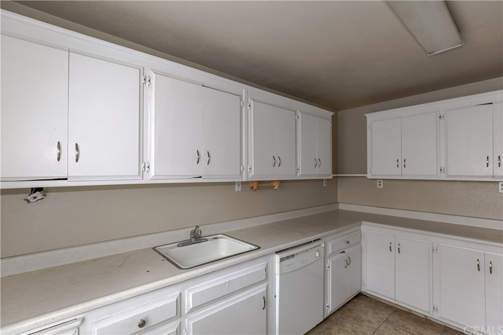 345 West 19th Street Merced, CA 95340 - Photo 18 of 42 Gallery Image 18