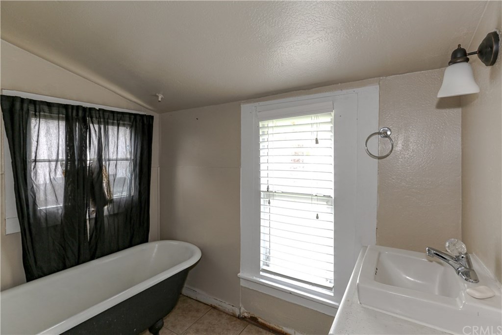 345 West 19th Street Merced, CA 95340 - Photo 25 of 42 Gallery Image 25