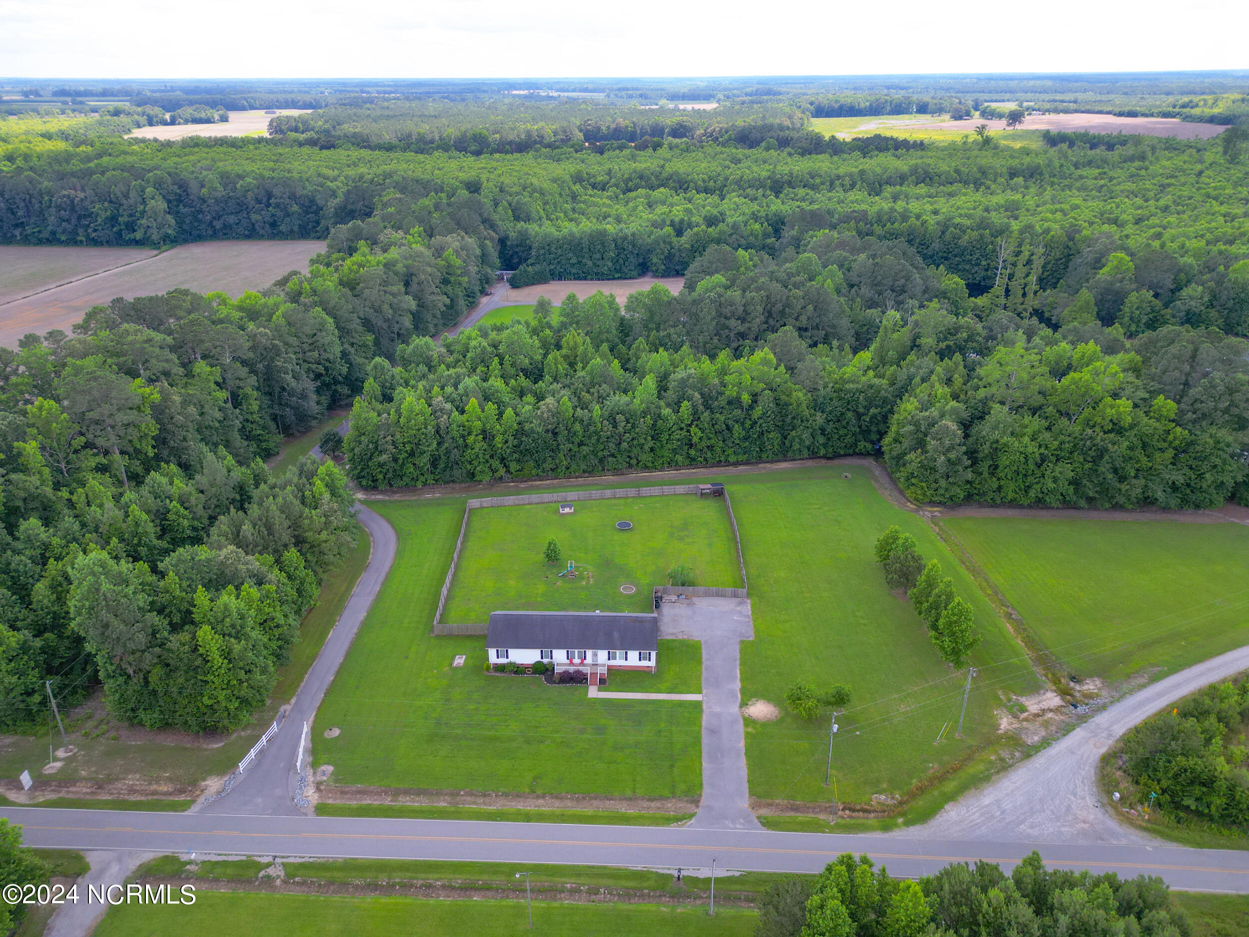 256 Adams Swamp Road Corapeake, NC 27926 - Photo 8 of 45 done_056
