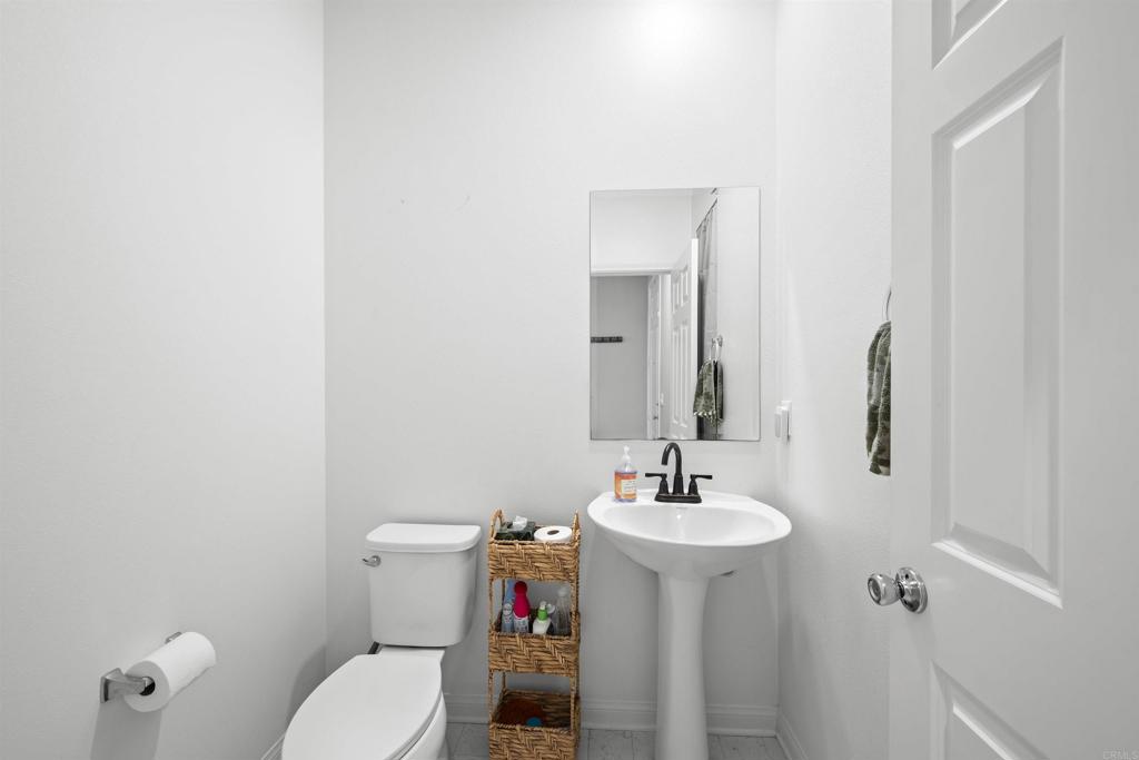 10719 Porter Terrace Spring Valley, CA 91978 - Photo 12 of 40 Gallery Image 12