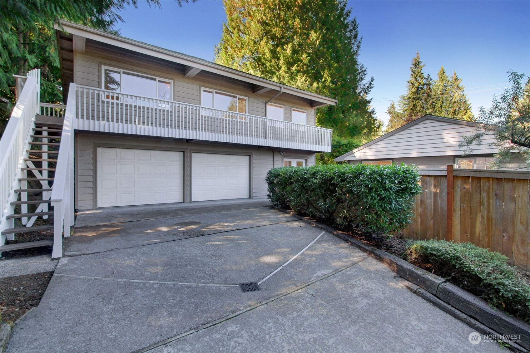 21606 3rd Avenue Southeast Bothell, WA 98021 - Photo 22 of 38 a front view of a house with garden